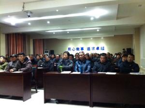 乐天堂fun88肥业拓宽销售渠道，，，迎许昌、、、驻马店数百名墟落代表前来公司旅行考察